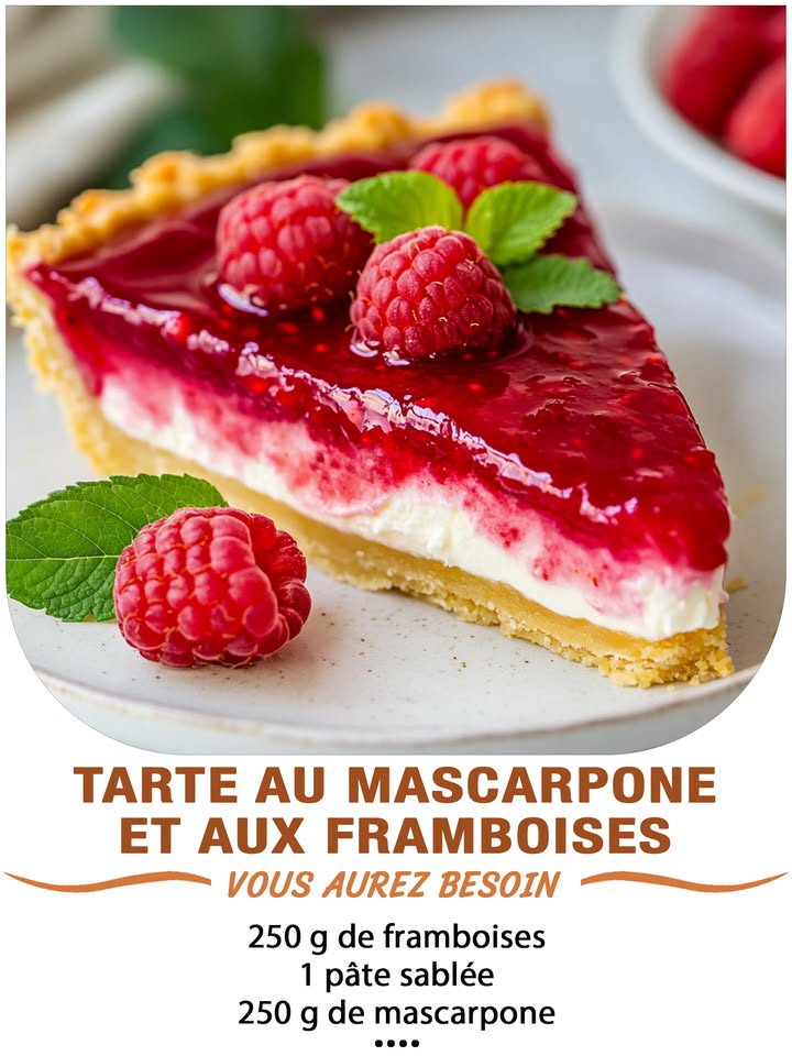 Tarte au mascarpone et aux framboises
Ingrédients :
1 pâte sablée
250 g de mascarpone
20 cl de crème liquide entière bien froide
60 g de sucre glace
1 cuillère à café de vanille liquide facultatif
 Pour le curd aux framboises :
250 g de framboises fraîches ou surgelées
2 œufs
80 g de sucre
1 cuillère à soupe de maïzena
30 g de beurre
 퐈퐥 퐟퐚퐮퐭 퐪퐮퐞 퐯퐨퐮퐬 퐞퐱퐩퐫퐢퐦퐢퐞퐳 퐪퐮퐞퐥퐪퐮퐞 퐜퐡퐨퐬퐞 퐩퐨퐮퐫 퐜퐨퐧퐭퐢퐧퐮퐞퐫 à 퐫퐞퐜퐞퐯퐨퐢퐫 퐦퐞퐬 퐫퐞퐜퐞퐭퐭퐞퐬.
. 퐌퐞퐫퐜퐢. 殺
 퐑퐞퐜퐞퐭퐭퐞 퐞퐧  퐂.ퟎ.퐌.퐌.퐄.퐍.퐓.퐀.퐈.퐑.퐄.